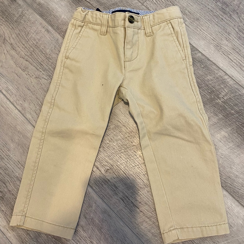 Tommy Hilfiger khaki